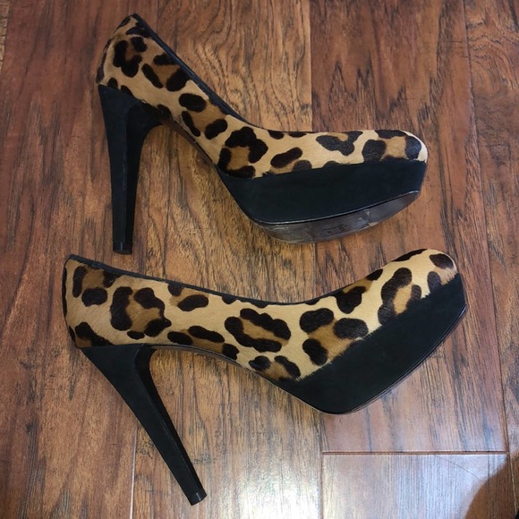 STUART WEITZMAN Leopard Print Pony Hair Platform Pump - Picture 4 of 6